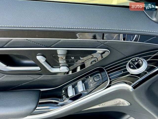 Белый Мерседес С Класс, объемом двигателя 3.98 л и пробегом 42 тыс. км за 102900 $, фото 20 на Automoto.ua