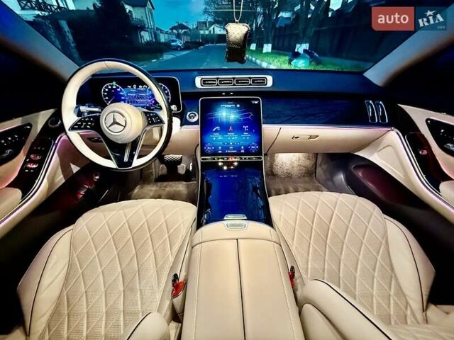 Білий Мерседес С Клас, об'ємом двигуна 3 л та пробігом 36 тис. км за 127000 $, фото 66 на Automoto.ua