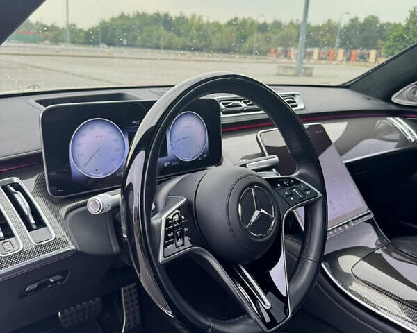 Білий Мерседес С Клас, об'ємом двигуна 2.93 л та пробігом 49 тис. км за 120000 $, фото 17 на Automoto.ua