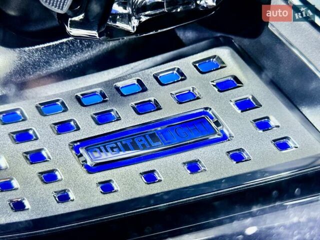 Білий Мерседес С Клас, об'ємом двигуна 3 л та пробігом 36 тис. км за 127000 $, фото 112 на Automoto.ua