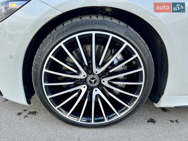 Білий Мерседес С Клас, об'ємом двигуна 3.98 л та пробігом 42 тис. км за 96999 $, фото 17 на Automoto.ua