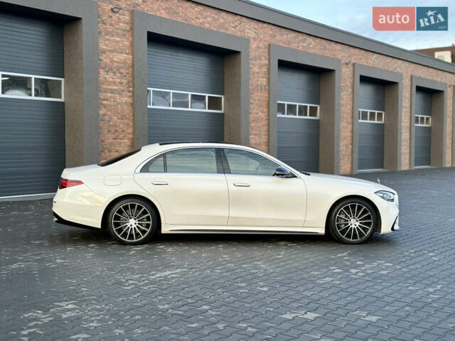 Белый Мерседес С Класс, объемом двигателя 4 л и пробегом 76 тыс. км за 90000 $, фото 7 на Automoto.ua