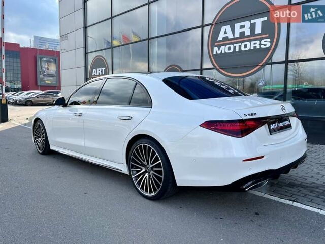 Белый Мерседес С Класс, объемом двигателя 3.98 л и пробегом 42 тыс. км за 102900 $, фото 11 на Automoto.ua