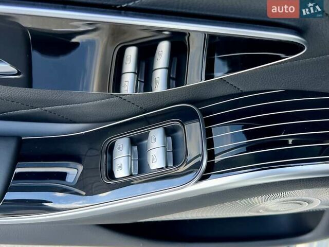 Белый Мерседес С Класс, объемом двигателя 3.98 л и пробегом 42 тыс. км за 102900 $, фото 27 на Automoto.ua