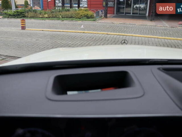 Мерседес С Клас 2021 у Львові на Automoto.ua Білий Мерседес С Клас, об'ємом двигуна 3 л та пробігом 54 тис. км за 118900 $, фото 20 на Automoto.ua