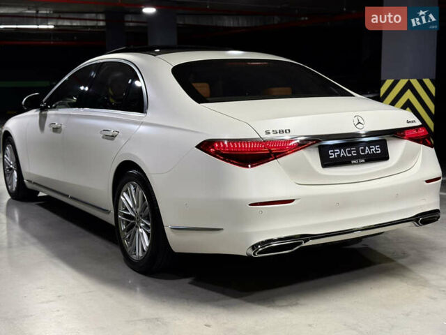 Мерседес С Клас 2021 у Києві на Automoto.ua Білий Мерседес С Клас, об'ємом двигуна 3.98 л та пробігом 29 тис. км за 91000 $, фото 16 на Automoto.ua