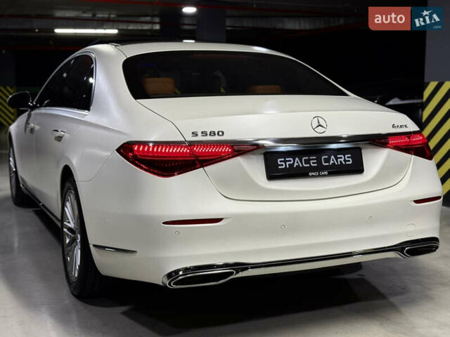 Мерседес С Клас 2021 у Києві на Automoto.ua Білий Мерседес С Клас, об'ємом двигуна 3.98 л та пробігом 29 тис. км за 91000 $, фото 15 на Automoto.ua