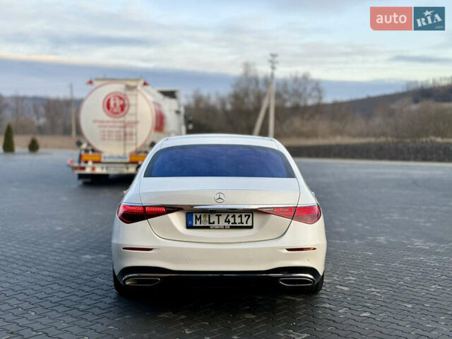 Белый Мерседес С Класс, объемом двигателя 4 л и пробегом 76 тыс. км за 90000 $, фото 5 на Automoto.ua