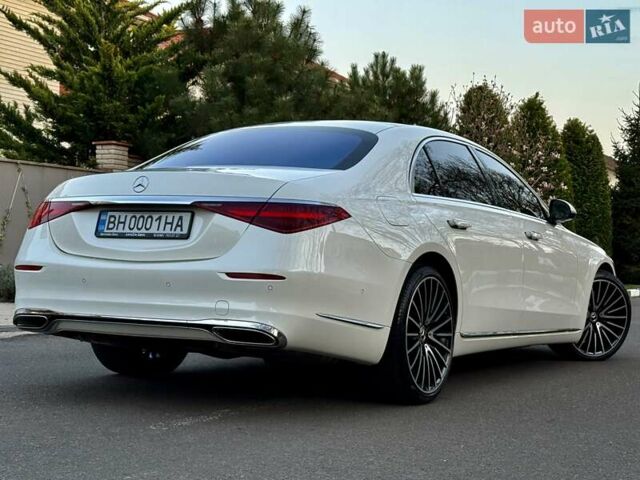 Білий Мерседес С Клас, об'ємом двигуна 3 л та пробігом 36 тис. км за 127000 $, фото 23 на Automoto.ua