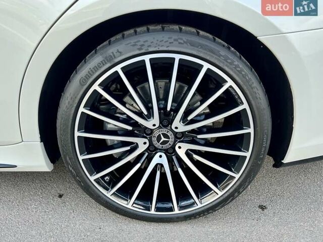 Белый Мерседес С Класс, объемом двигателя 3.98 л и пробегом 42 тыс. км за 102900 $, фото 16 на Automoto.ua