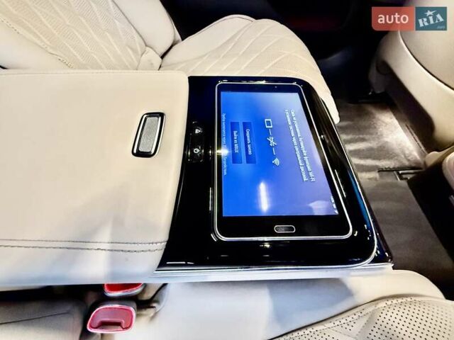 Білий Мерседес С Клас, об'ємом двигуна 3 л та пробігом 36 тис. км за 127000 $, фото 49 на Automoto.ua