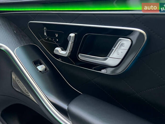 Белый Мерседес С Класс, объемом двигателя 2.93 л и пробегом 145 тыс. км за 97000 $, фото 10 на Automoto.ua