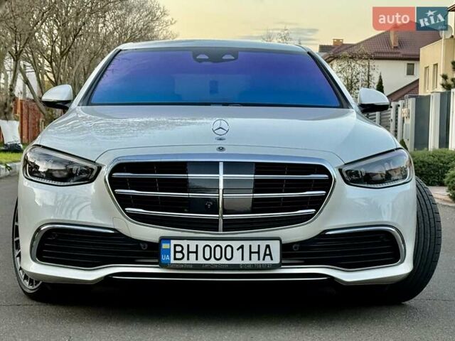 Білий Мерседес С Клас, об'ємом двигуна 3 л та пробігом 36 тис. км за 127000 $, фото 29 на Automoto.ua