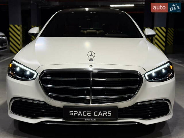 Мерседес С Клас 2021 у Києві на Automoto.ua Білий Мерседес С Клас, об'ємом двигуна 3.98 л та пробігом 29 тис. км за 91000 $, фото 4 на Automoto.ua