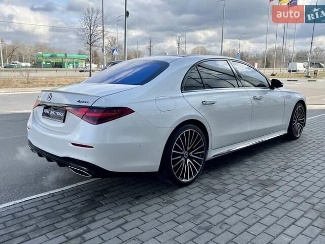 Белый Мерседес С Класс, объемом двигателя 3.98 л и пробегом 42 тыс. км за 102900 $, фото 10 на Automoto.ua