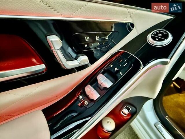 Білий Мерседес С Клас, об'ємом двигуна 3 л та пробігом 36 тис. км за 127000 $, фото 61 на Automoto.ua