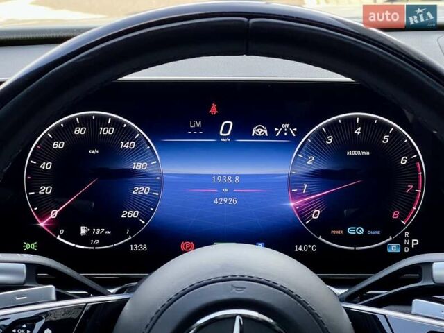 Белый Мерседес С Класс, объемом двигателя 3.98 л и пробегом 42 тыс. км за 102900 $, фото 36 на Automoto.ua