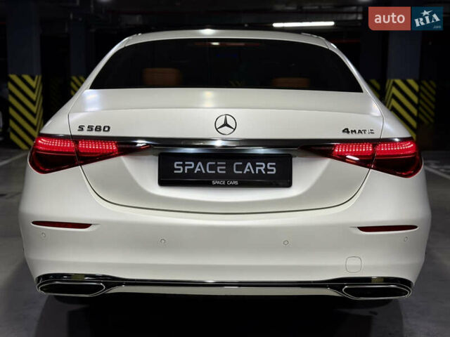 Мерседес С Клас 2021 у Києві на Automoto.ua Білий Мерседес С Клас, об'ємом двигуна 3.98 л та пробігом 29 тис. км за 91000 $, фото 12 на Automoto.ua