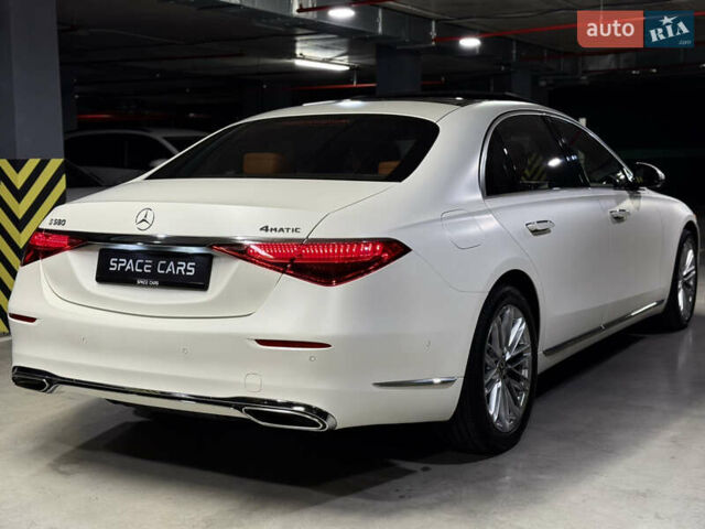 Мерседес С Клас 2021 у Києві на Automoto.ua Білий Мерседес С Клас, об'ємом двигуна 3.98 л та пробігом 29 тис. км за 91000 $, фото 14 на Automoto.ua