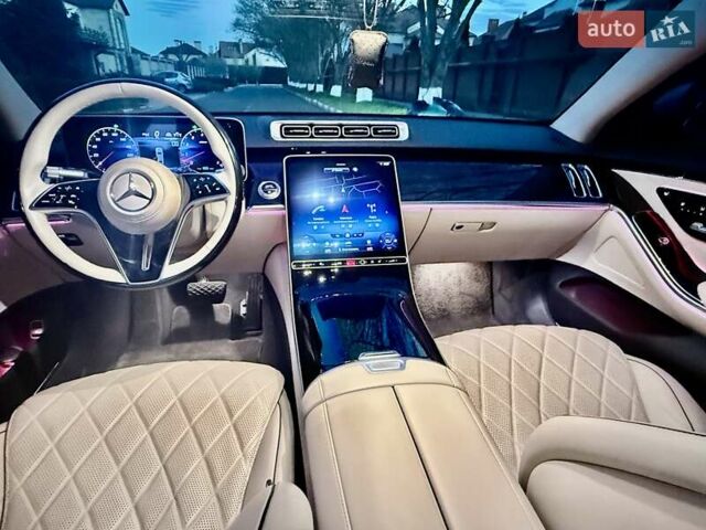 Білий Мерседес С Клас, об'ємом двигуна 3 л та пробігом 36 тис. км за 127000 $, фото 109 на Automoto.ua