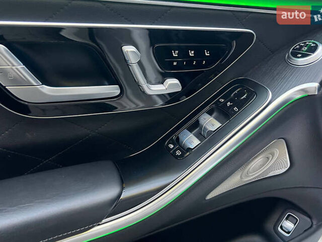 Белый Мерседес С Класс, объемом двигателя 2.93 л и пробегом 145 тыс. км за 97000 $, фото 17 на Automoto.ua