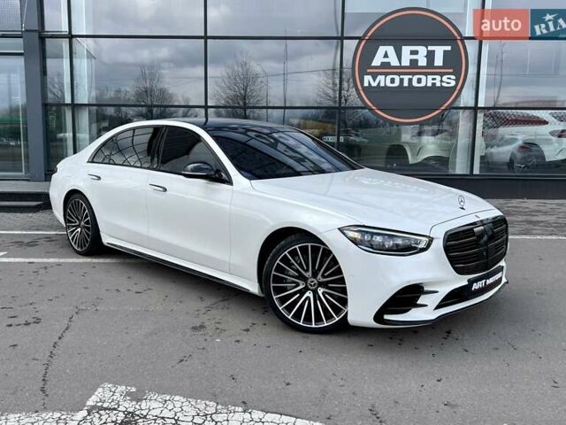 Белый Мерседес С Класс, объемом двигателя 3.98 л и пробегом 42 тыс. км за 102900 $, фото 2 на Automoto.ua