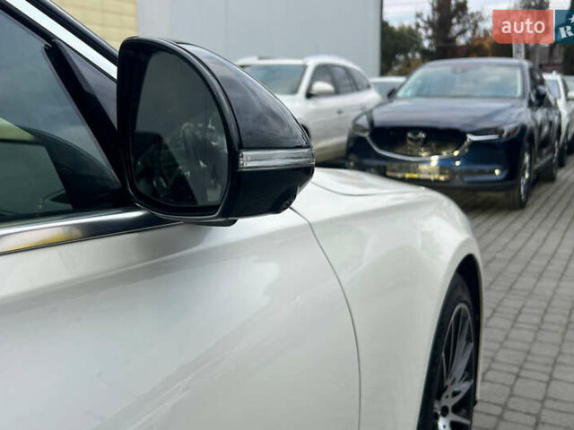 Белый Мерседес С Класс, объемом двигателя 2.93 л и пробегом 145 тыс. км за 97000 $, фото 6 на Automoto.ua