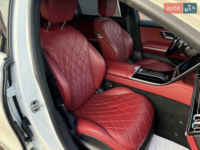 Белый Мерседес С Класс, объемом двигателя 4 л и пробегом 76 тыс. км за 90000 $, фото 16 на Automoto.ua