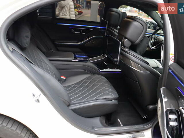 Мерседес С Клас 2021 у Львові на Automoto.ua Білий Мерседес С Клас, об'ємом двигуна 3 л та пробігом 54 тис. км за 118900 $, фото 50 на Automoto.ua