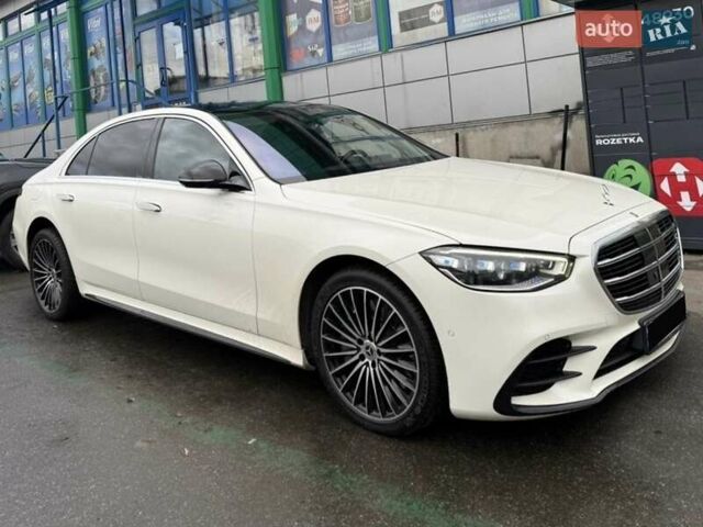 Мерседес С Клас 2021 у Києві на Automoto.ua Білий Мерседес С Клас, об'ємом двигуна 3 л та пробігом 93 тис. км за 97500 $, фото 4 на Automoto.ua