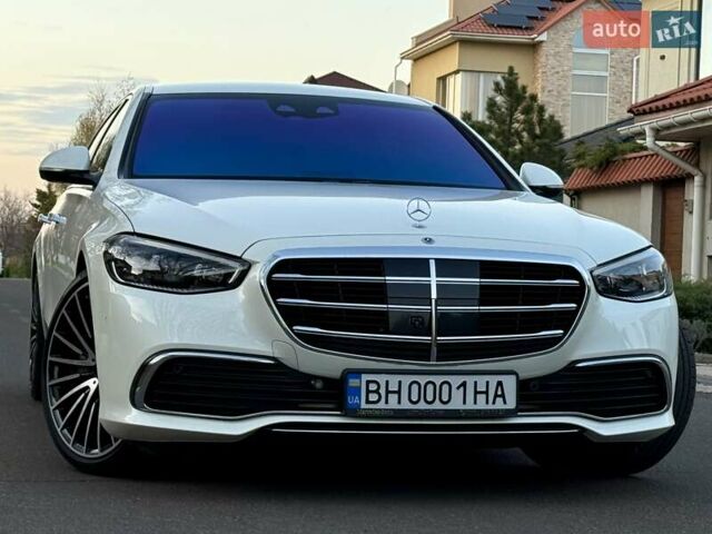 Белый Мерседес С Класс, объемом двигателя 3 л и пробегом 36 тыс. км за 127000 $, фото 30 на Automoto.ua