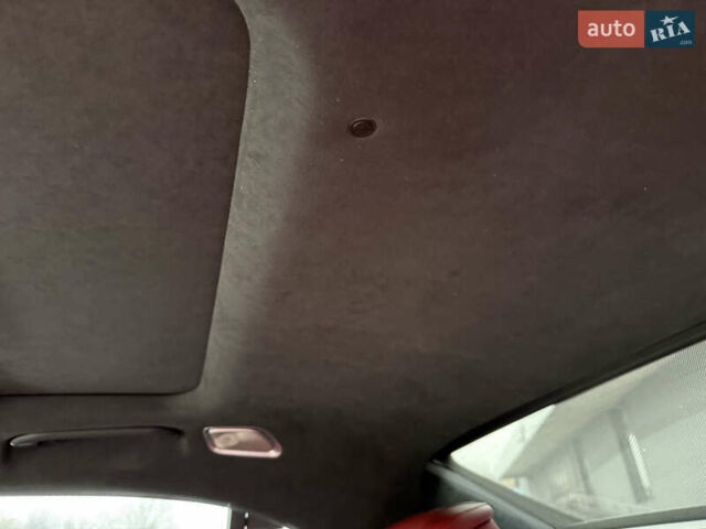 Белый Мерседес С Класс, объемом двигателя 4 л и пробегом 140 тыс. км за 100000 $, фото 37 на Automoto.ua