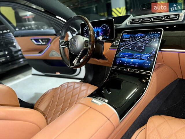 Мерседес С Клас 2021 у Києві на Automoto.ua Білий Мерседес С Клас, об'ємом двигуна 3.98 л та пробігом 29 тис. км за 91000 $, фото 39 на Automoto.ua