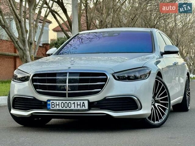 Белый Мерседес С Класс, объемом двигателя 3 л и пробегом 36 тыс. км за 127000 $, фото 15 на Automoto.ua