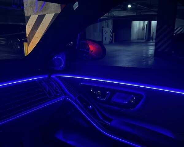 Білий Мерседес С Клас, об'ємом двигуна 3.98 л та пробігом 80 тис. км за 149999 $, фото 48 на Automoto.ua