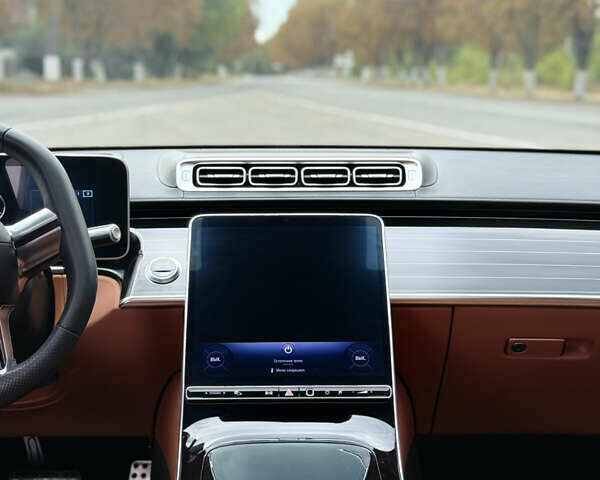 Белый Мерседес С Класс, объемом двигателя 3 л и пробегом 77 тыс. км за 113000 $, фото 26 на Automoto.ua