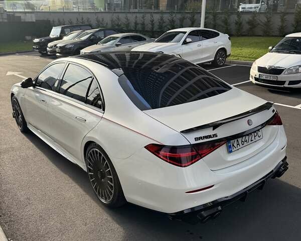 Білий Мерседес С Клас, об'ємом двигуна 3.98 л та пробігом 80 тис. км за 149999 $, фото 19 на Automoto.ua