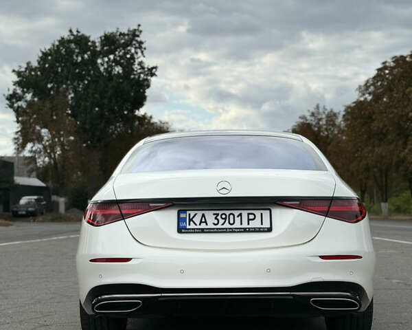 Белый Мерседес С Класс, объемом двигателя 3 л и пробегом 77 тыс. км за 113000 $, фото 7 на Automoto.ua