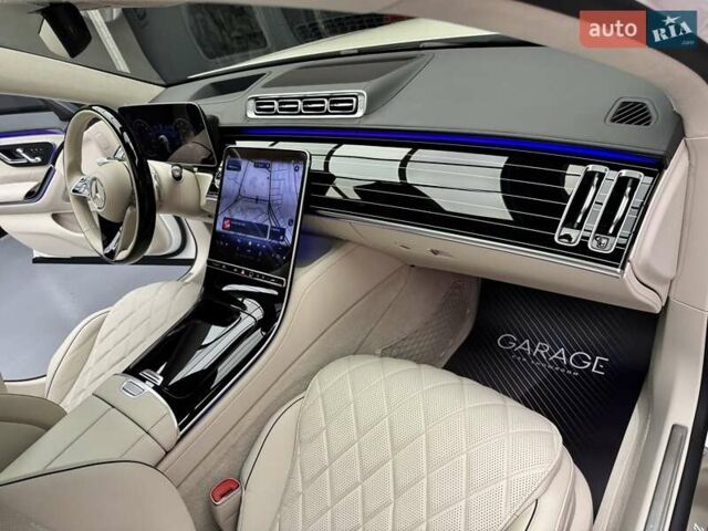 Білий Мерседес С Клас, об'ємом двигуна 3 л та пробігом 2 тис. км за 157700 $, фото 66 на Automoto.ua