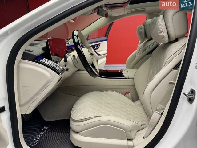 Білий Мерседес С Клас, об'ємом двигуна 3 л та пробігом 2 тис. км за 157700 $, фото 30 на Automoto.ua