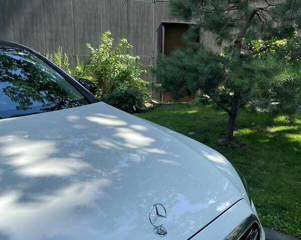 Белый Мерседес С Класс, объемом двигателя 2.93 л и пробегом 42 тыс. км за 150000 $, фото 10 на Automoto.ua