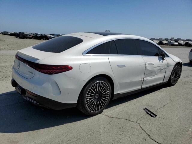 Белый Мерседес С Класс, объемом двигателя 0 л и пробегом 8 тыс. км за 23500 $, фото 2 на Automoto.ua