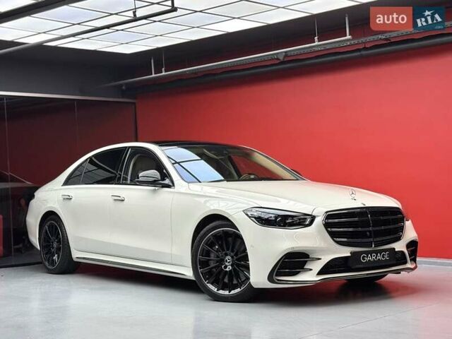 Білий Мерседес С Клас, об'ємом двигуна 3 л та пробігом 2 тис. км за 157700 $, фото 12 на Automoto.ua