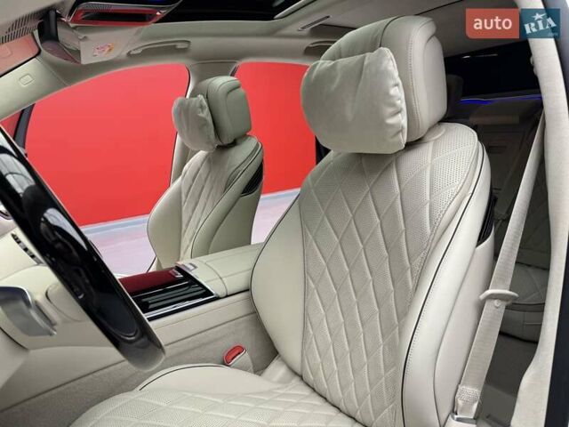 Білий Мерседес С Клас, об'ємом двигуна 3 л та пробігом 2 тис. км за 157700 $, фото 31 на Automoto.ua