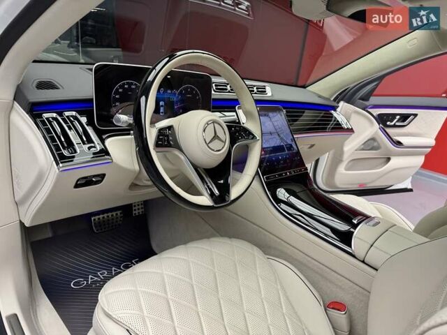 Білий Мерседес С Клас, об'ємом двигуна 3 л та пробігом 2 тис. км за 157700 $, фото 33 на Automoto.ua