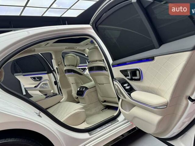 Білий Мерседес С Клас, об'ємом двигуна 3 л та пробігом 2 тис. км за 157700 $, фото 50 на Automoto.ua