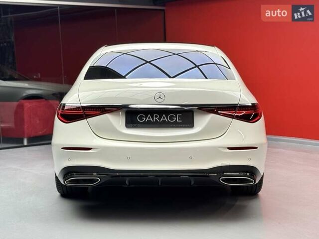 Білий Мерседес С Клас, об'ємом двигуна 3 л та пробігом 2 тис. км за 157700 $, фото 14 на Automoto.ua