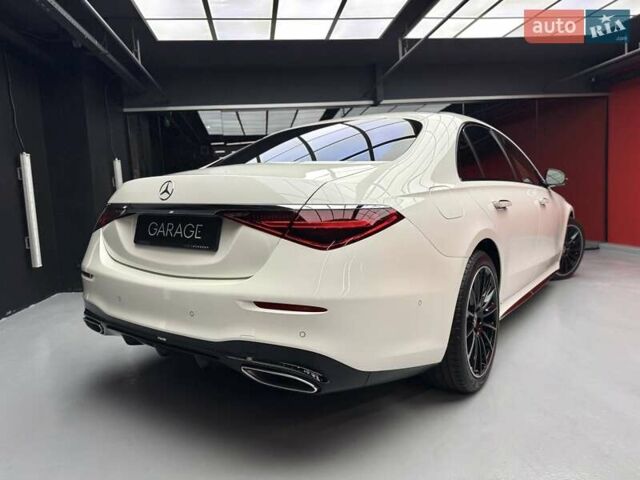 Білий Мерседес С Клас, об'ємом двигуна 3 л та пробігом 2 тис. км за 157700 $, фото 15 на Automoto.ua