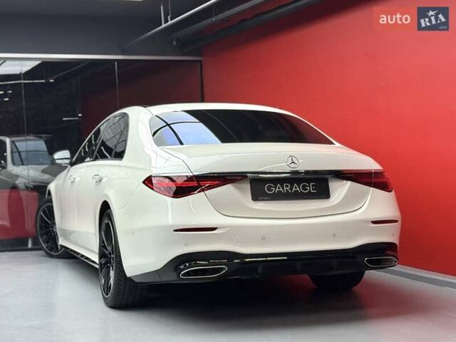Білий Мерседес С Клас, об'ємом двигуна 3 л та пробігом 2 тис. км за 157700 $, фото 23 на Automoto.ua
