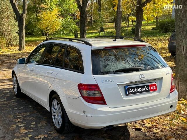 Мерседес С Класс 2010 в Киеве на Automoto.ua Белый Мерседес С Класс, объемом двигателя 2.1 л и пробегом 412 тыс. км за 8990 $, фото 7 на Automoto.ua